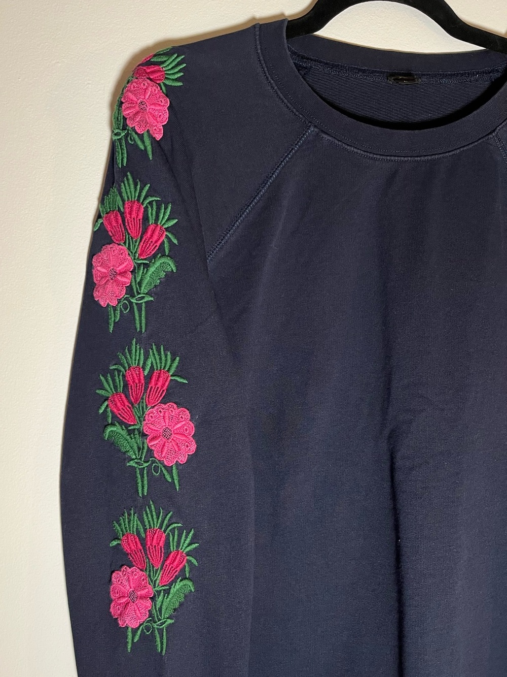J.Crew Navy Blue Floral Embroidered Crew Neck Sweatshirt – Size Large